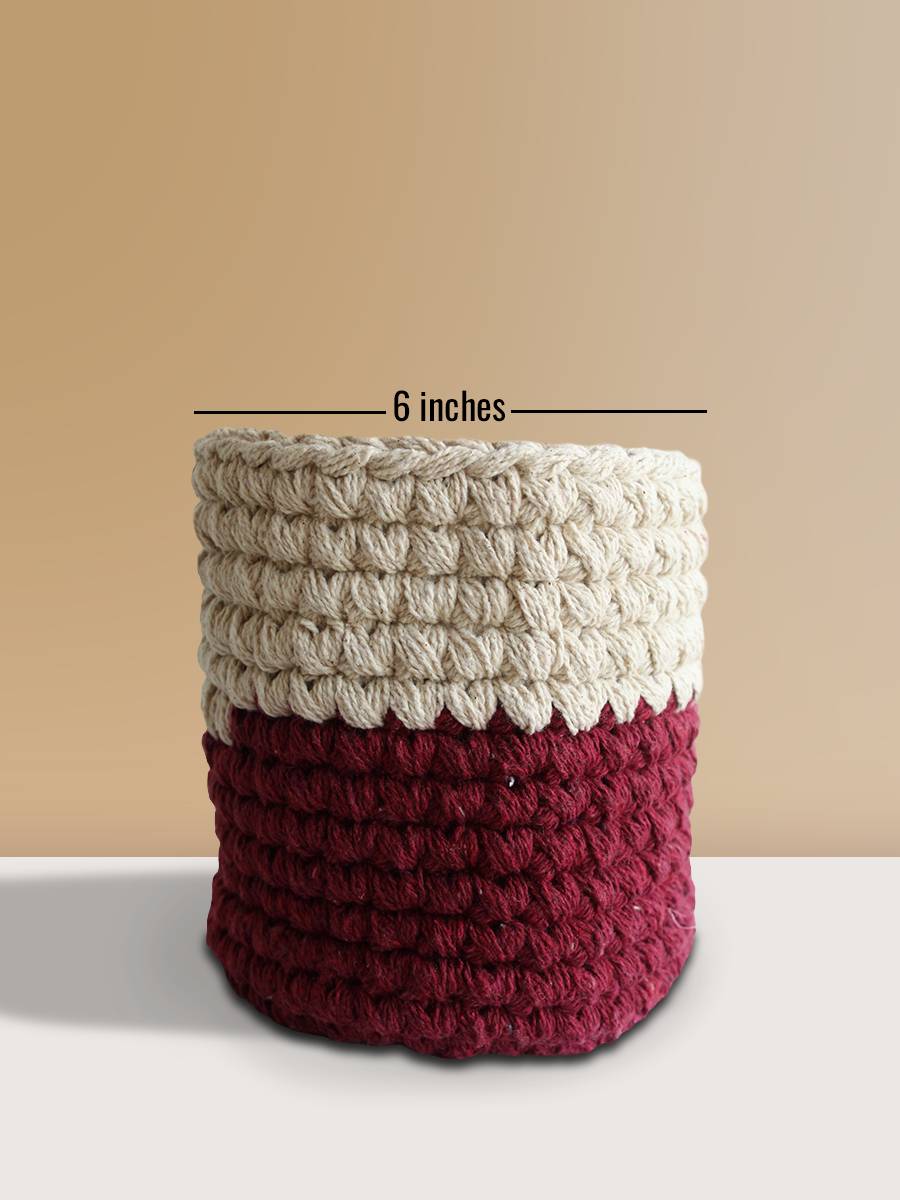 Eco-friendly Maroon & Cream Flair Knitted Planter - Medium